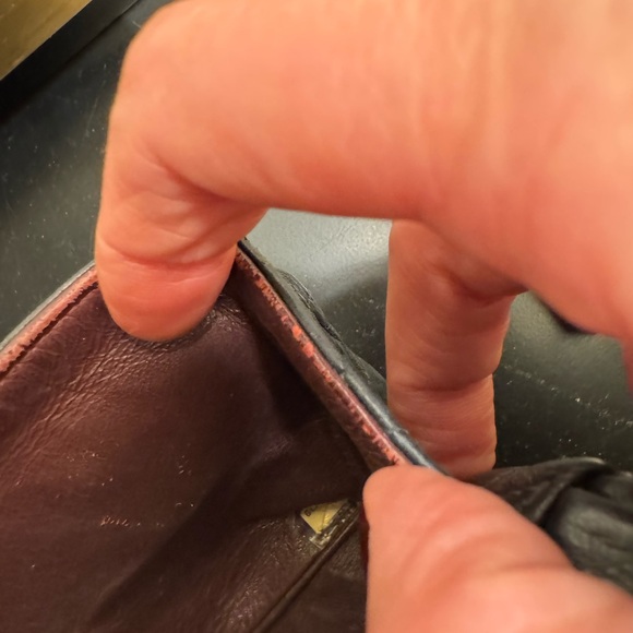 Vintage Chanel classic Black Quilted Shoulder Bag with Gold - Picture 12 of 15